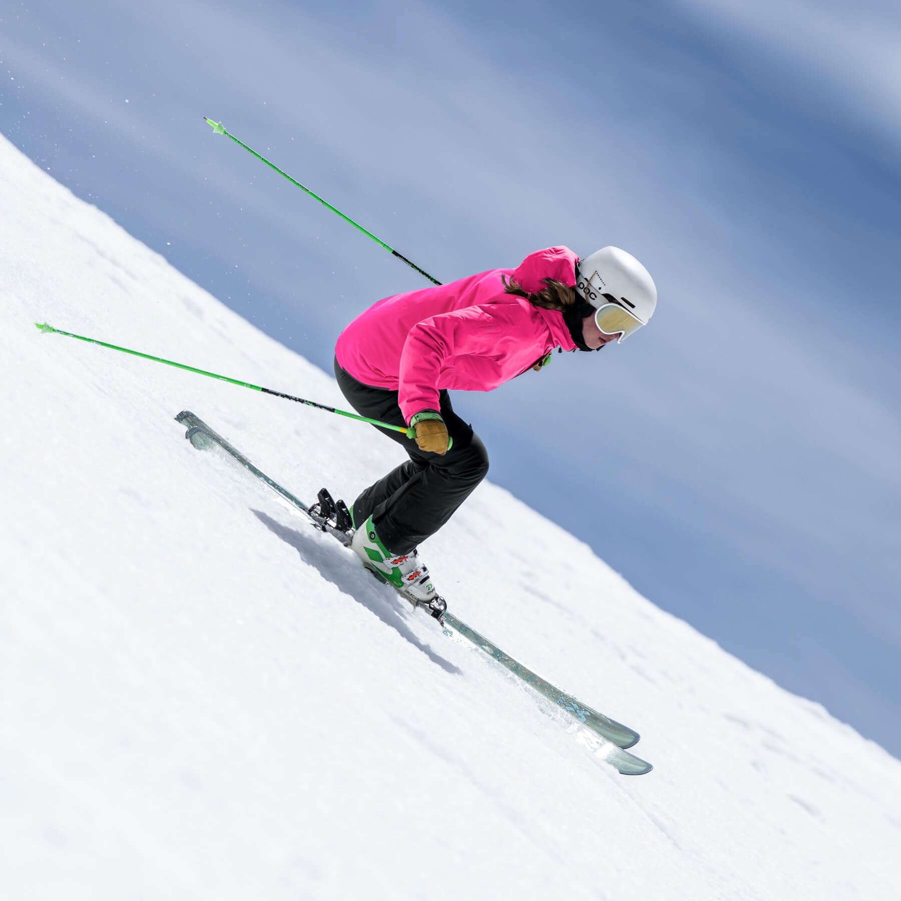 AKOVA Womens Legacy Hardshell 2.75L | Ski & Snowboard Jacket